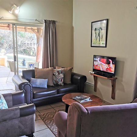 Komati River Chalets Komatipoort Dış mekan fotoğraf